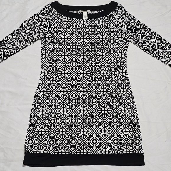 White House Black Market 3/4 Sleeve Black White Geometric Work Dress Size Small - Picture 5 of 9